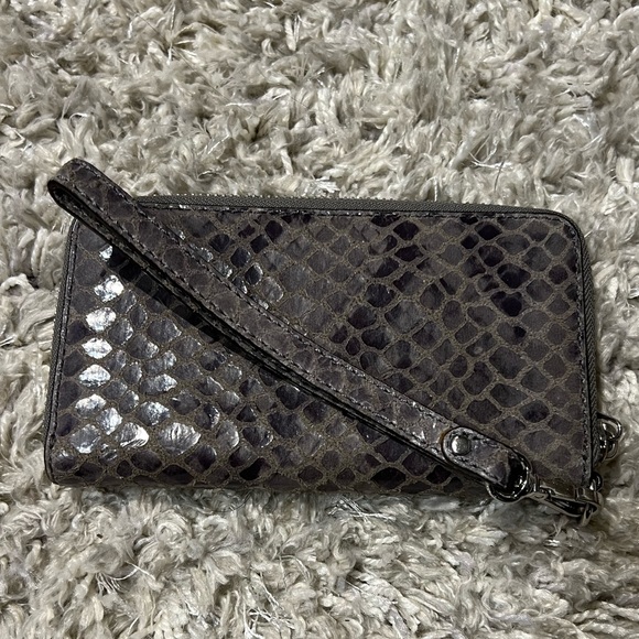 Michael Kors Wristlet - Picture 7 of 9